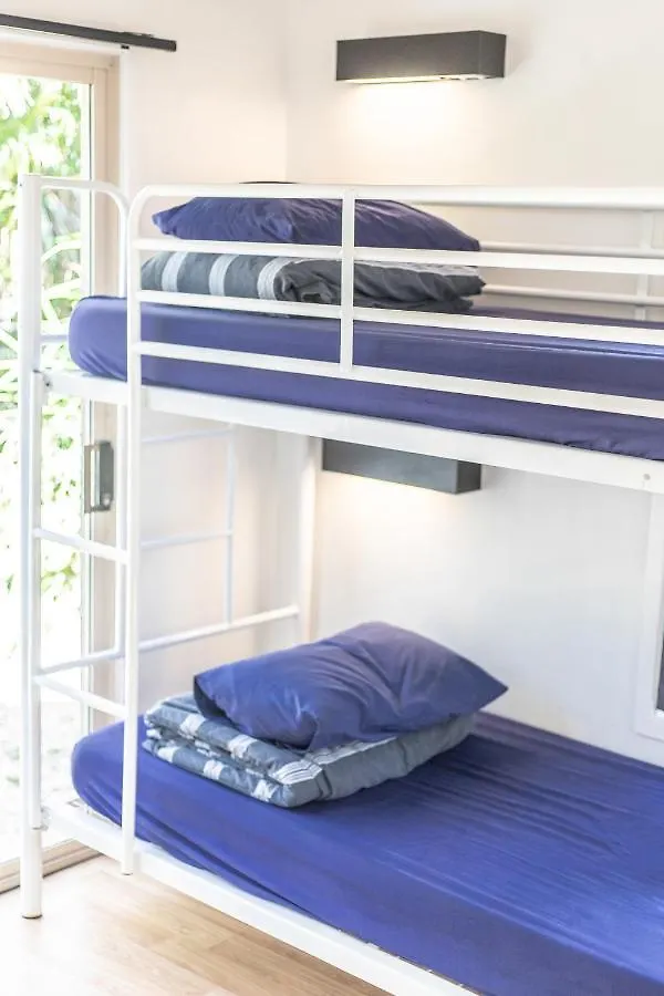 Wake Up! Byron Bay Hostel 0*,  Australia